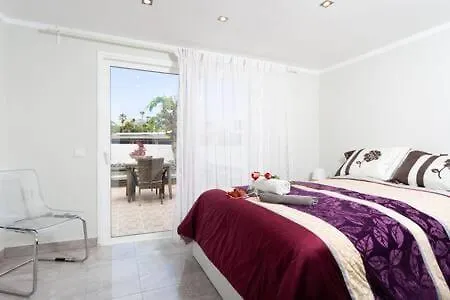 Island Village Sol Apartment *